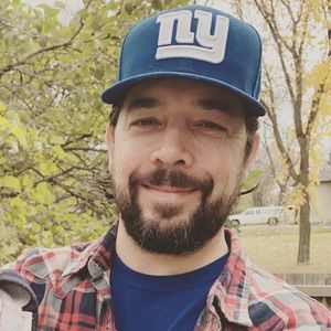 Meet your Posher, Derek